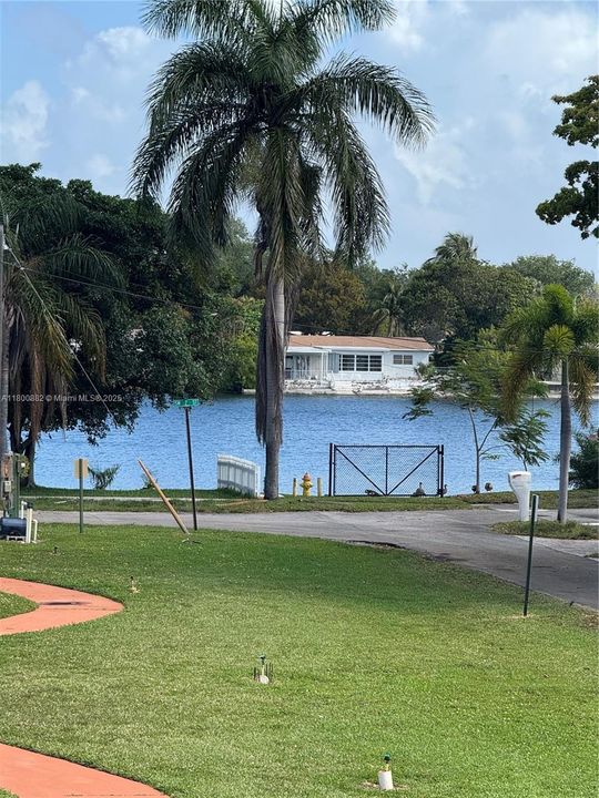 Recently Sold: $60,000 (1 beds, 1 baths, 625 Square Feet)