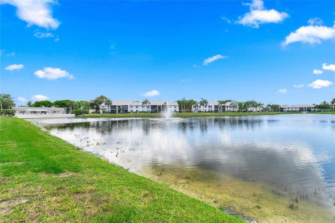 Recently Sold: $100,000 (1 beds, 1 baths, 624 Square Feet)