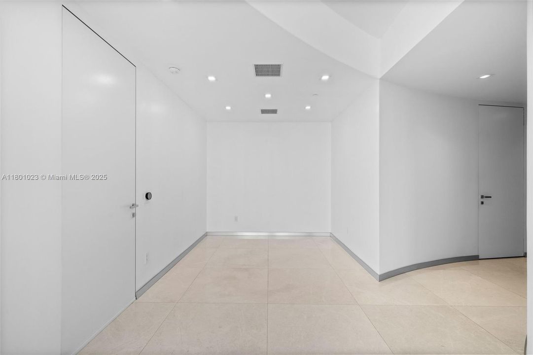 En Venta: $2,699,995 (2 camas, 2 baños, 1511 Pies cuadrados)