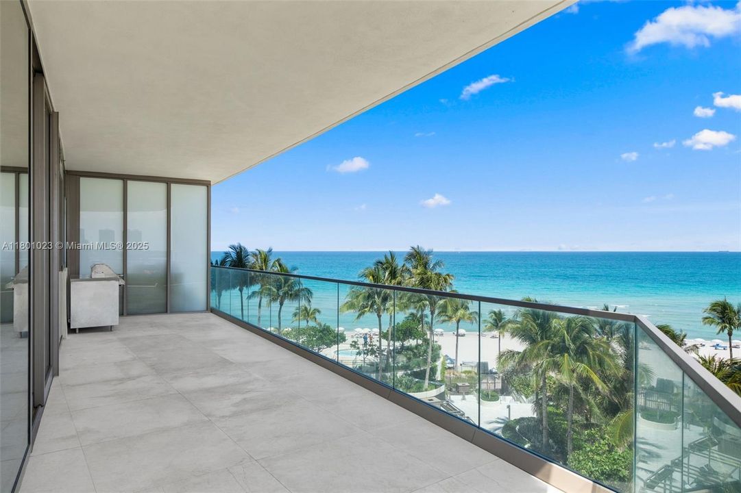 En Venta: $2,699,995 (2 camas, 2 baños, 1511 Pies cuadrados)