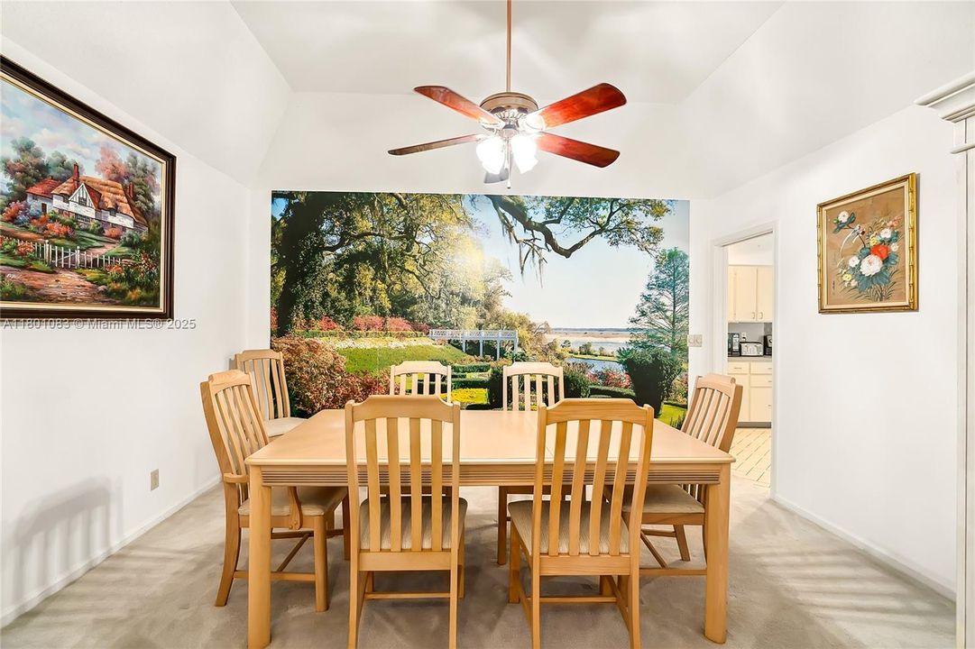 Recently Sold: $614,800 (4 beds, 2 baths, 2631 Square Feet)