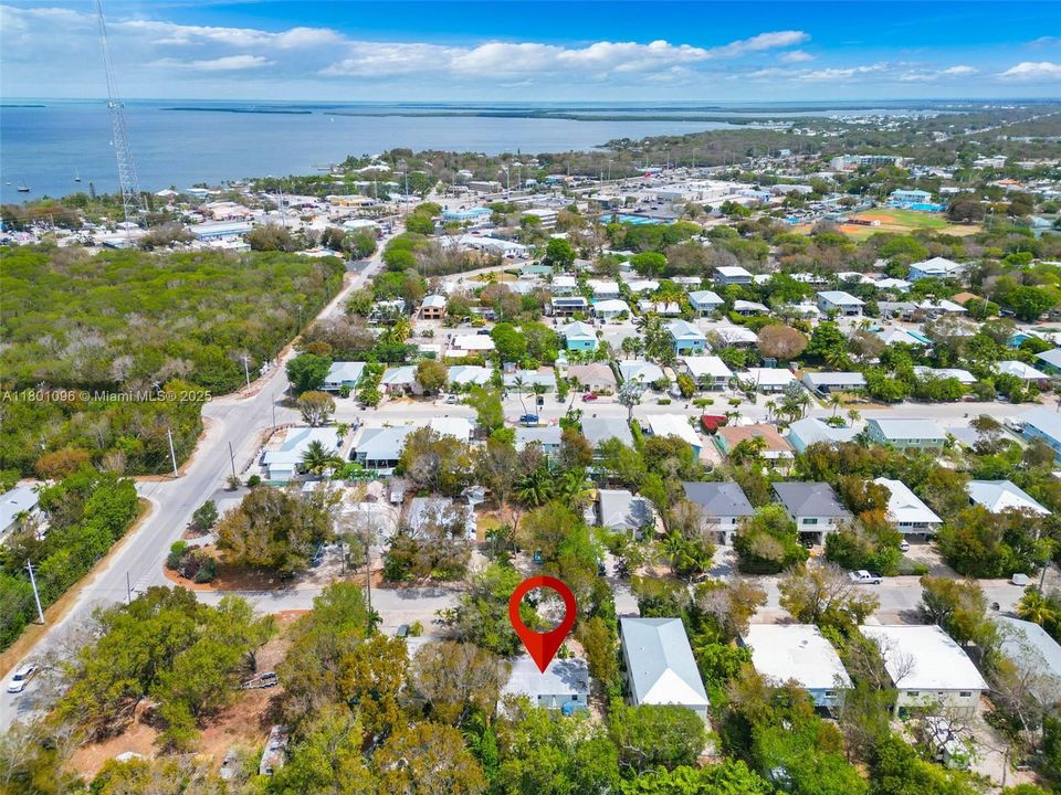 Recientemente alquilado: $2,900 (2 camas, 2 baños, 800 Pies cuadrados)