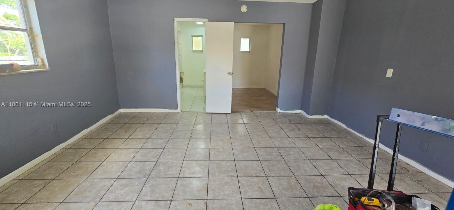 Vendido Recientemente: $2,900,000 (0 camas, 0 baños, 7623 Pies cuadrados)