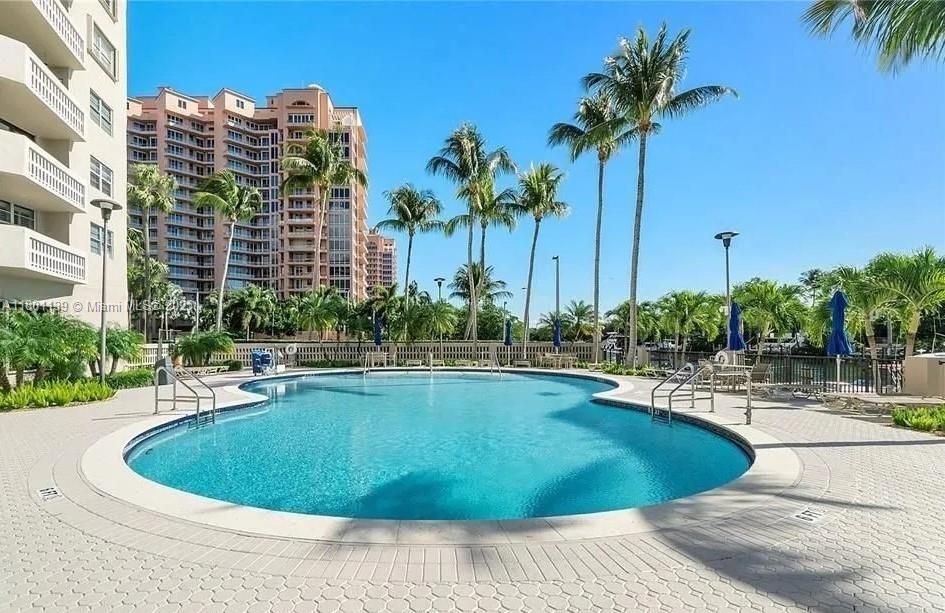 Vendido Recientemente: $520,000 (1 camas, 1 baños, 910 Pies cuadrados)