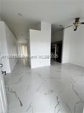 Недавно арендовано: $1,900 (2 спален, 2 ванн, 0 Квадратных фут)