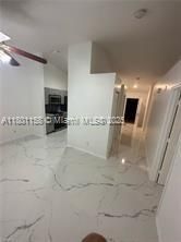 Недавно арендовано: $1,900 (2 спален, 2 ванн, 0 Квадратных фут)