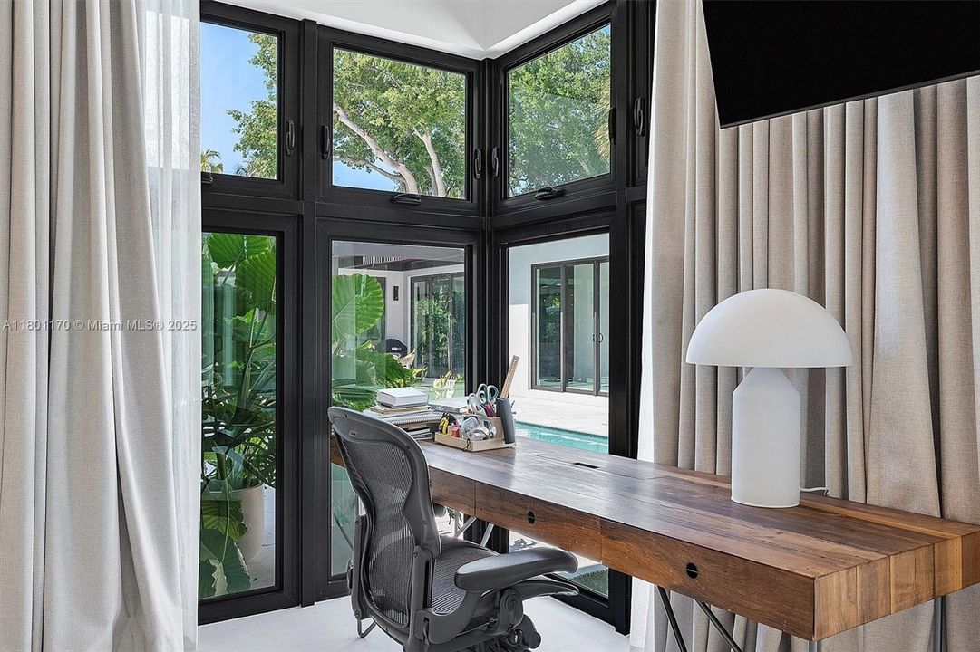 For Sale: $8,700,000 (5 beds, 4 baths, 0 Square Feet)