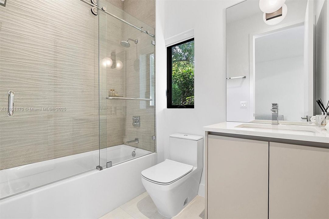 For Sale: $8,700,000 (5 beds, 4 baths, 0 Square Feet)