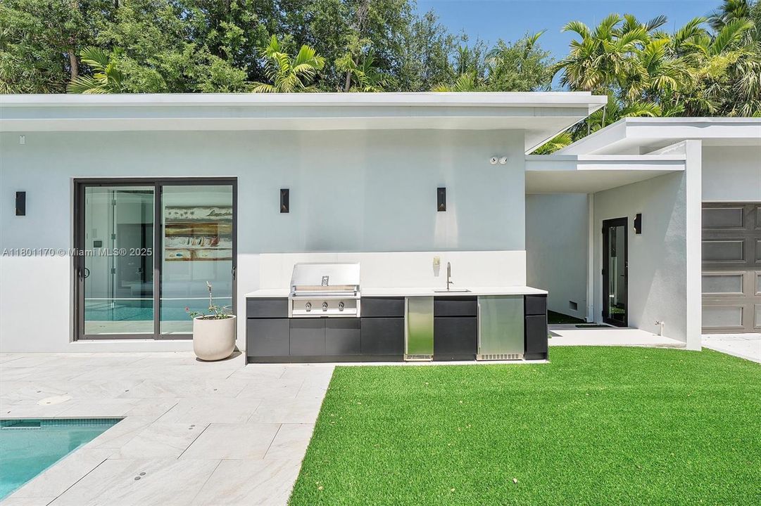 For Sale: $8,700,000 (5 beds, 4 baths, 0 Square Feet)