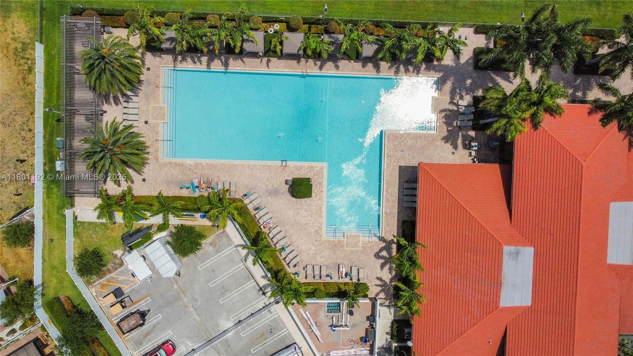 Recently Sold: $499,000 (3 beds, 2 baths, 1540 Square Feet)