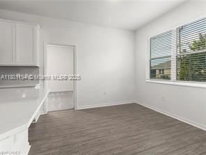 For Rent: $3,500 (4 beds, 2 baths, 1980 Square Feet)