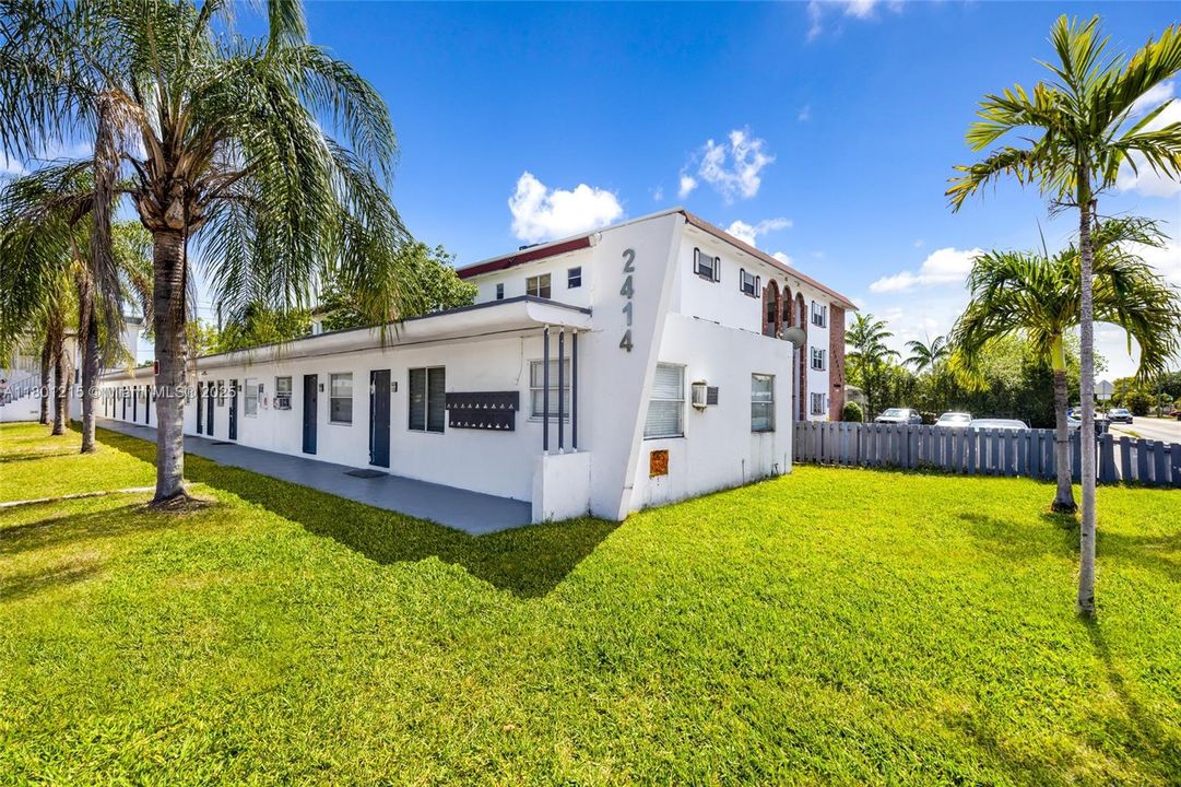 Recently Sold: $2,900,000 (0 beds, 0 baths, 0 Square Feet)