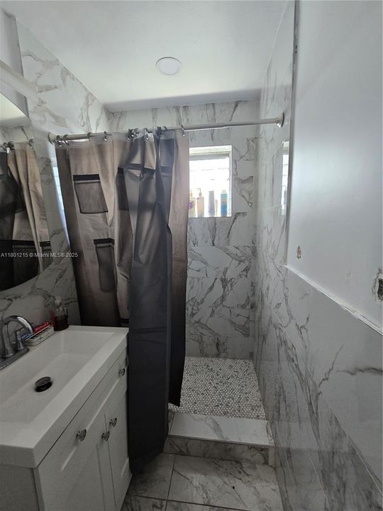 Recently Sold: $2,900,000 (0 beds, 0 baths, 0 Square Feet)