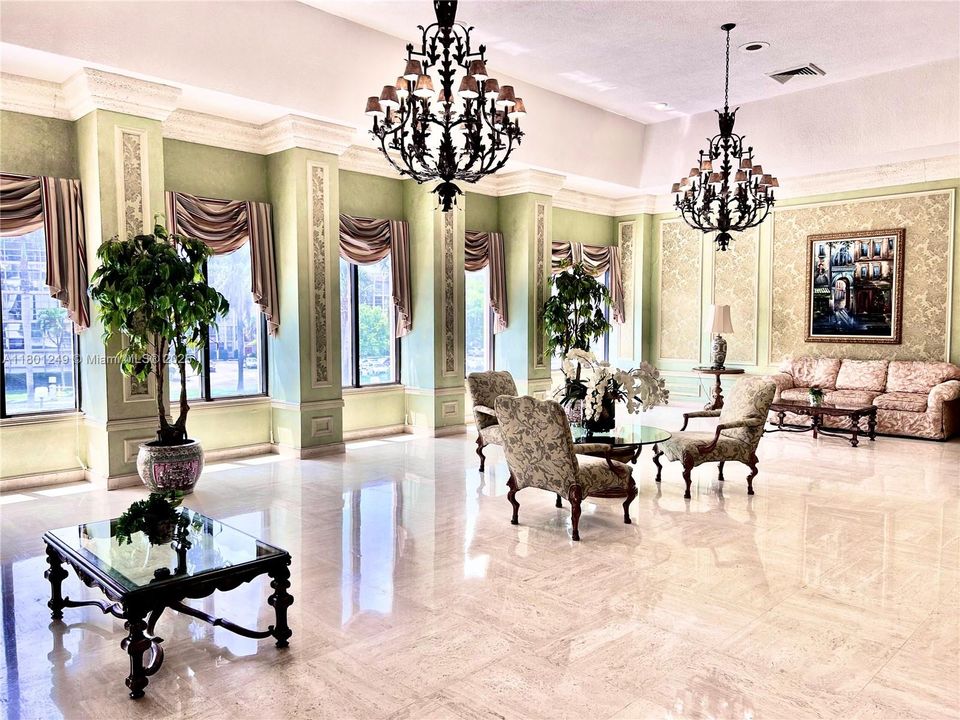 For Sale: $390,000 (2 beds, 2 baths, 1400 Square Feet)