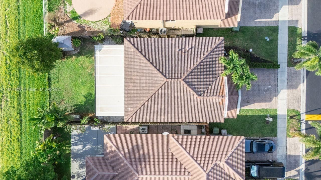 Recently Sold: $443,000 (3 beds, 2 baths, 1507 Square Feet)