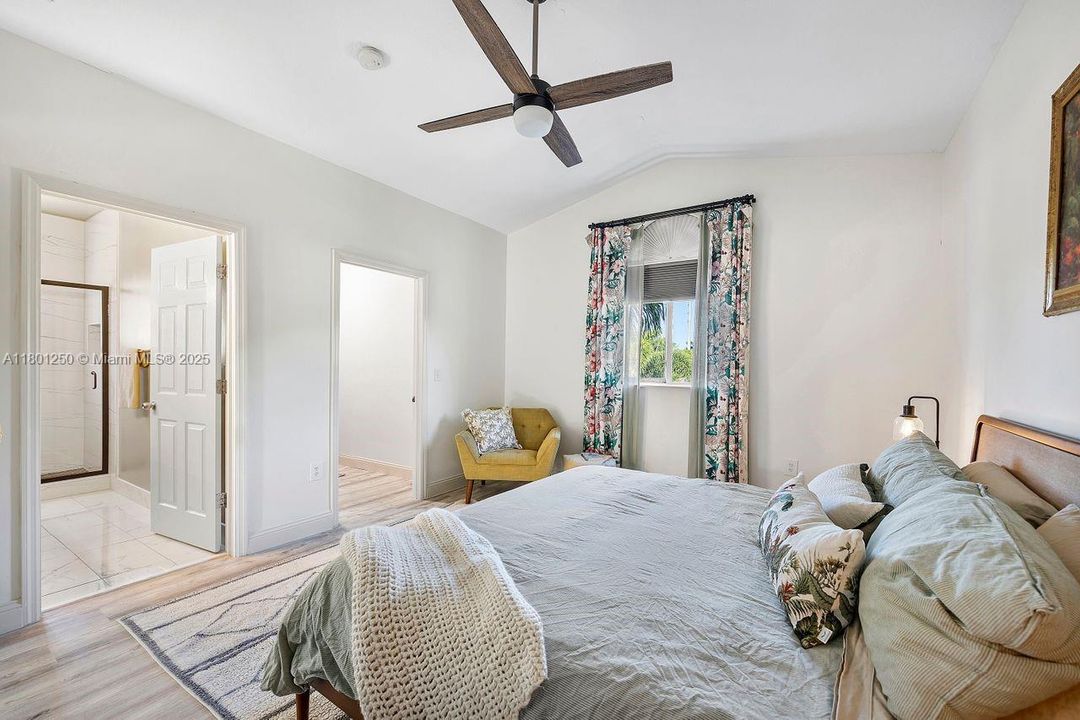 Recently Sold: $443,000 (3 beds, 2 baths, 1507 Square Feet)