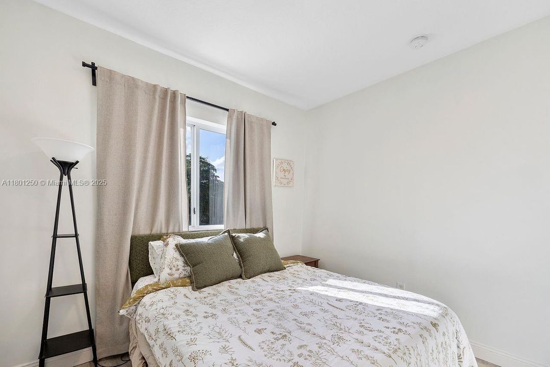 Recently Sold: $443,000 (3 beds, 2 baths, 1507 Square Feet)