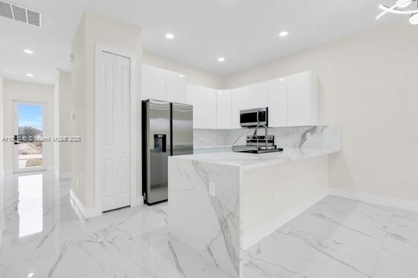 Vendido Recientemente: $535,000 (0 camas, 0 baños, 0 Pies cuadrados)