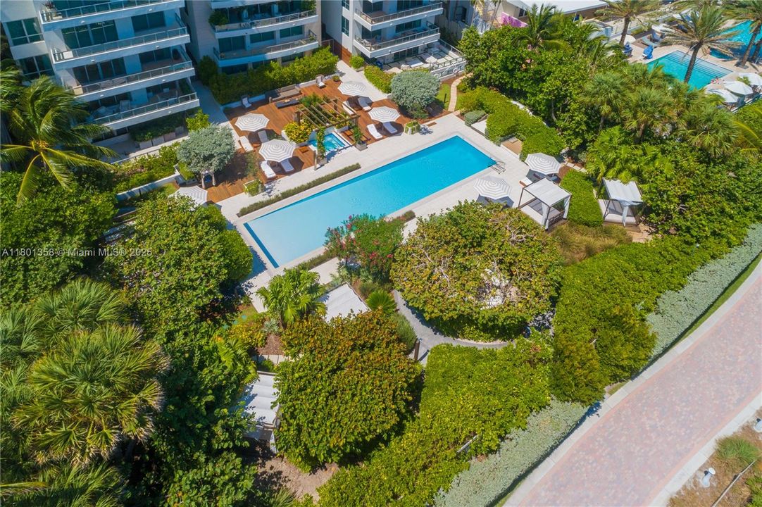 На продажу: $21,500,000 (6 спален, 7 ванн, 6600 Квадратных фут)