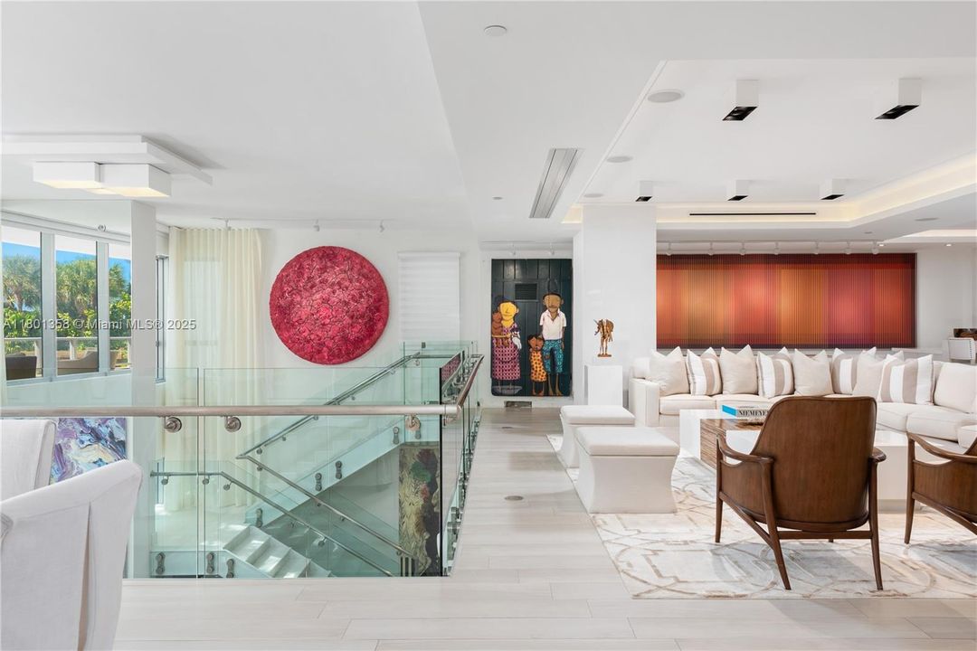 На продажу: $21,500,000 (6 спален, 7 ванн, 6600 Квадратных фут)