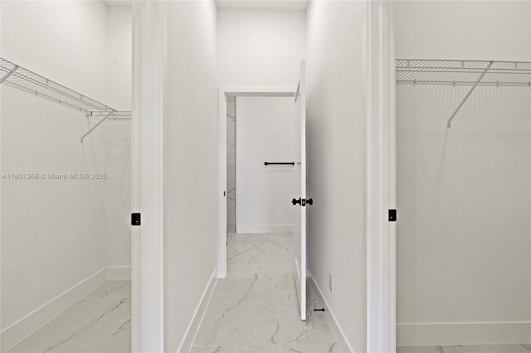 最近售出: $360,000 (3 贝兹, 2 浴室, 1630 平方英尺)