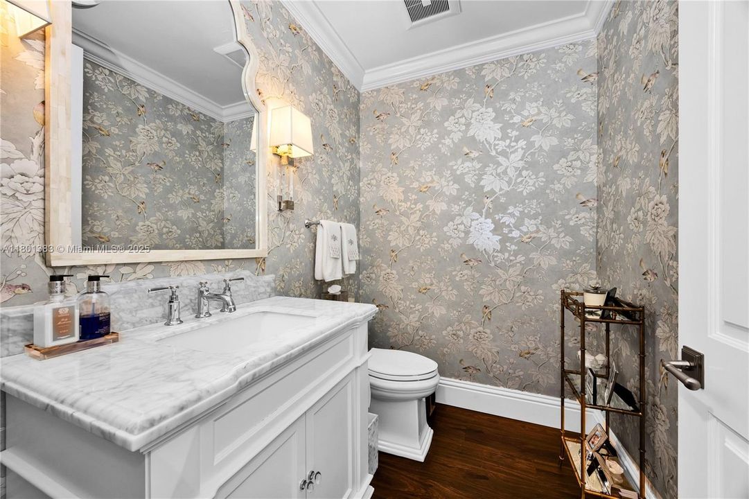 For Sale: $1,995,000 (3 beds, 3 baths, 3140 Square Feet)