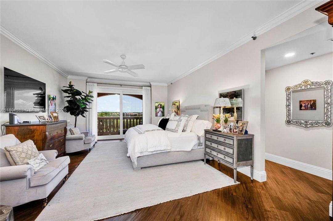 For Sale: $1,995,000 (3 beds, 3 baths, 3140 Square Feet)