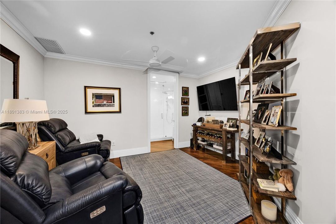 For Sale: $1,995,000 (3 beds, 3 baths, 3140 Square Feet)