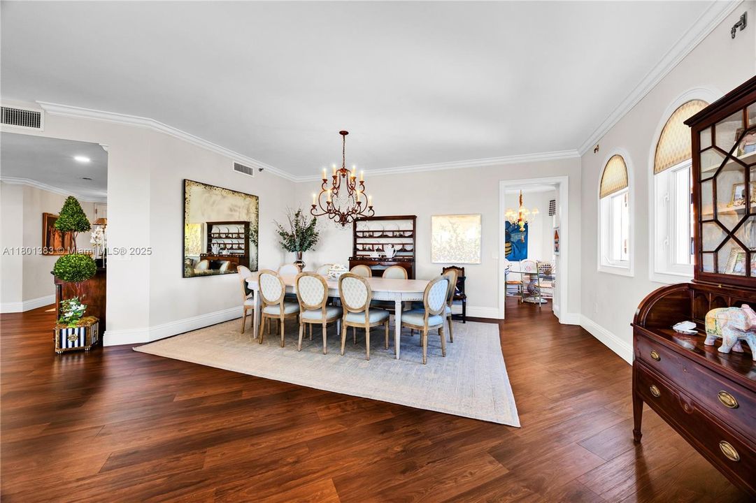 For Sale: $1,995,000 (3 beds, 3 baths, 3140 Square Feet)