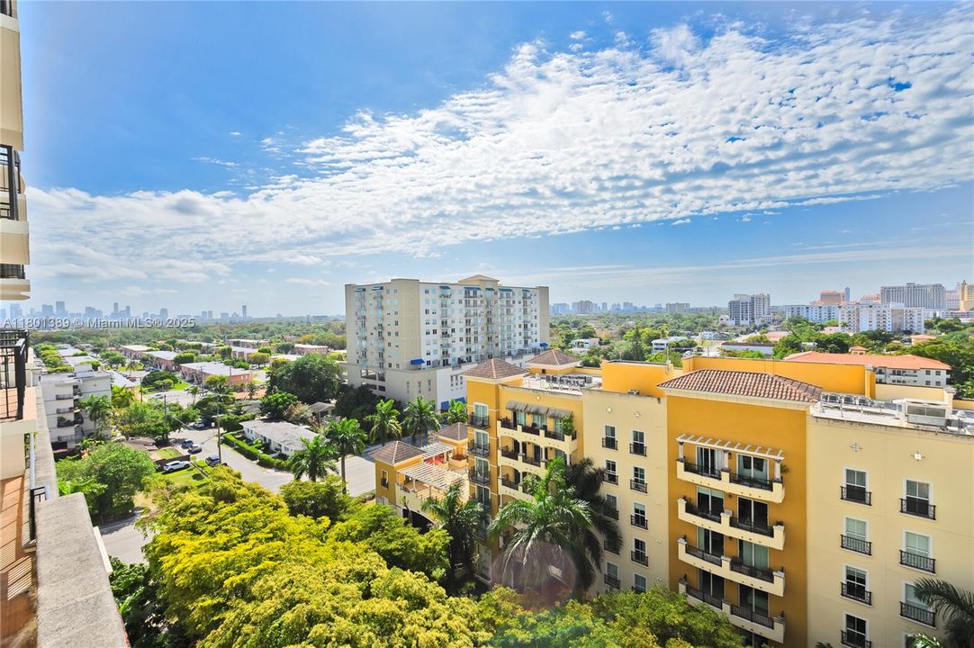 For Sale: $540,000 (2 beds, 2 baths, 1152 Square Feet)