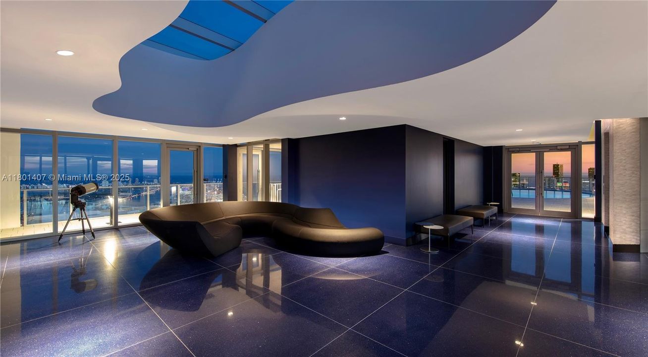 На продажу: $8,499,000 (5 спален, 6 ванн, 6513 Квадратных фут)