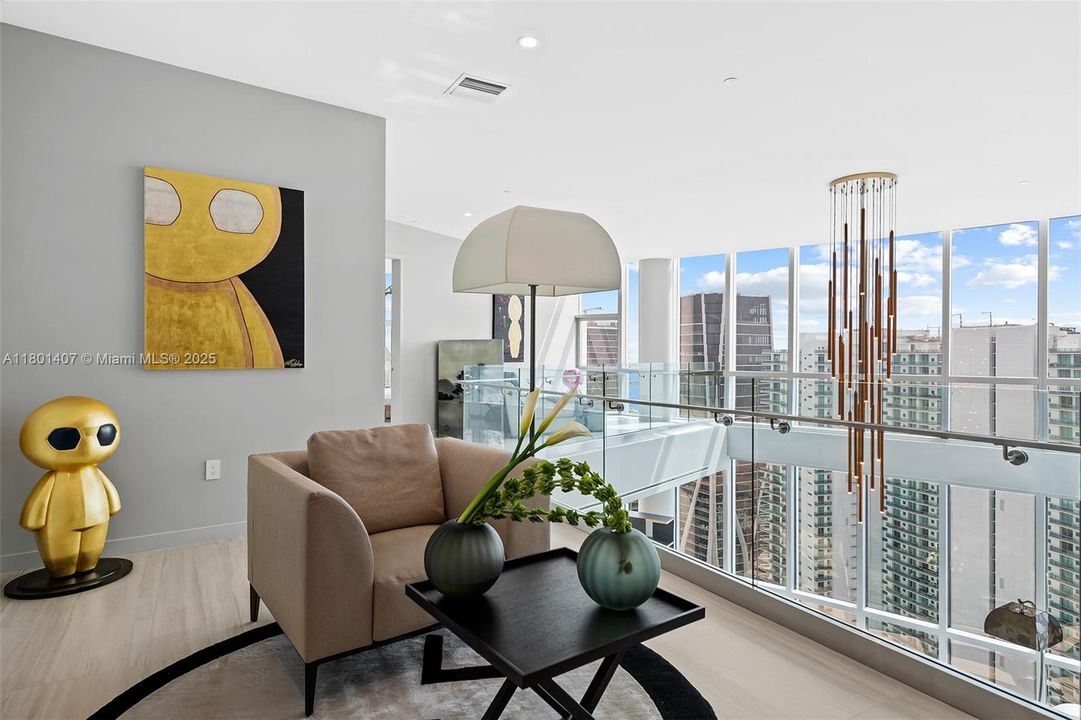 На продажу: $8,499,000 (5 спален, 6 ванн, 6513 Квадратных фут)