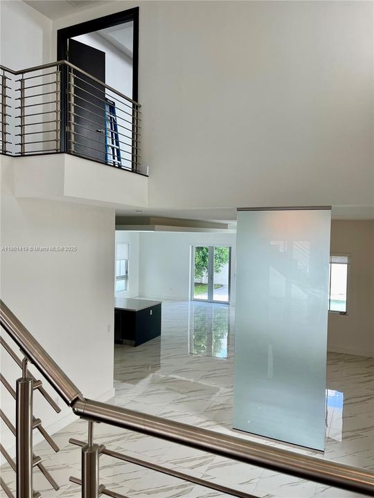 Recently Rented: $7,000 (4 beds, 4 baths, 3538 Square Feet)