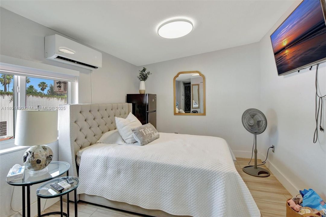 Vendido Recientemente: $560,000 (3 camas, 2 baños, 1264 Pies cuadrados)