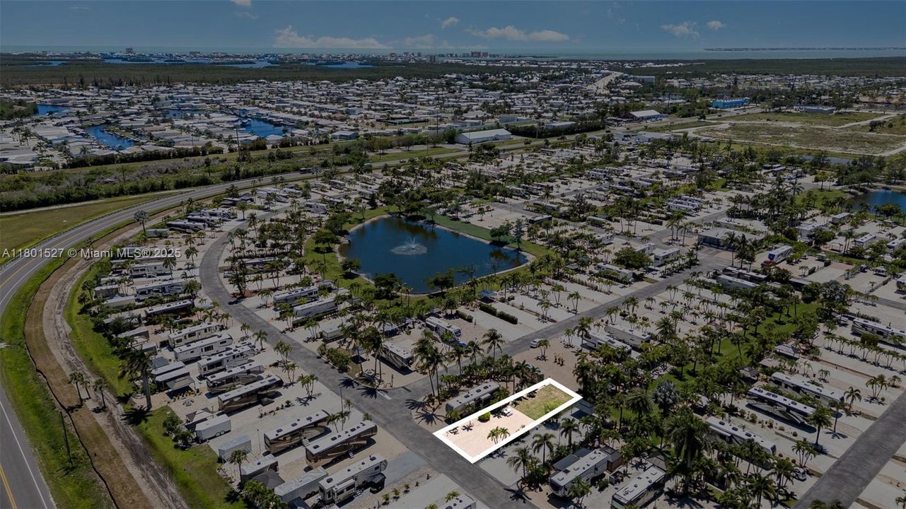 最近售出: $139,999 (0.07 acres)