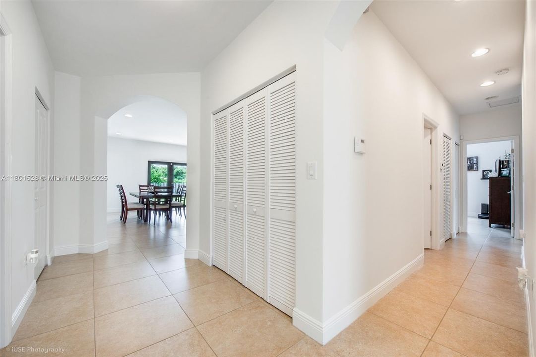 For Sale: $1,249,000 (4 beds, 3 baths, 2358 Square Feet)