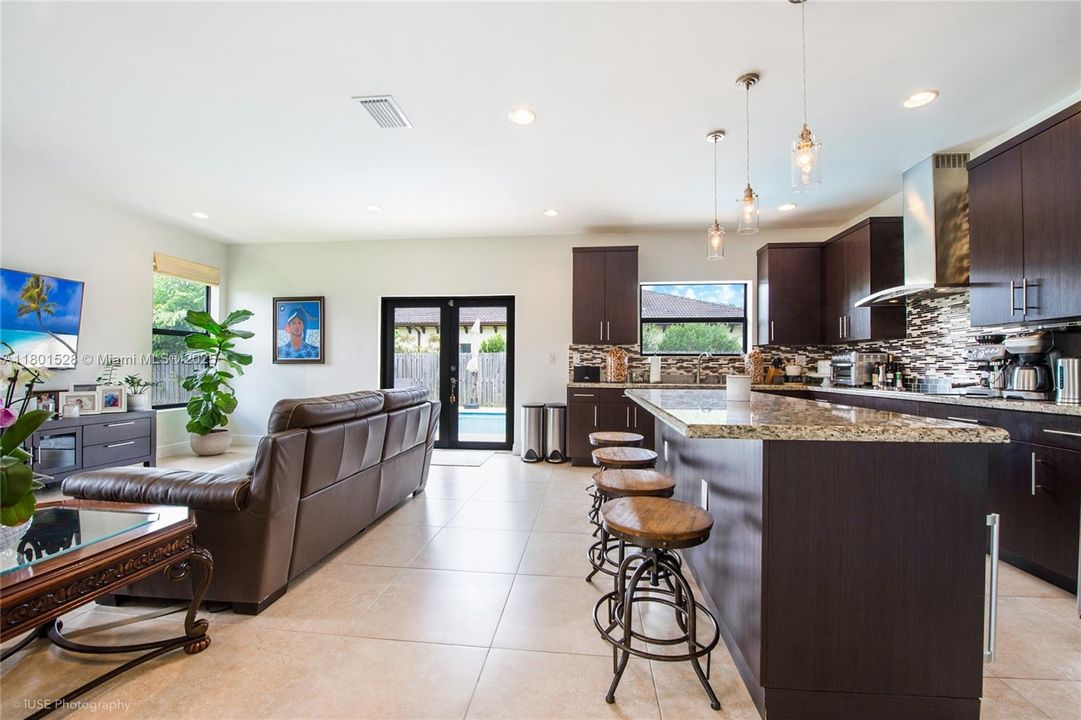 For Sale: $1,249,000 (4 beds, 3 baths, 2358 Square Feet)