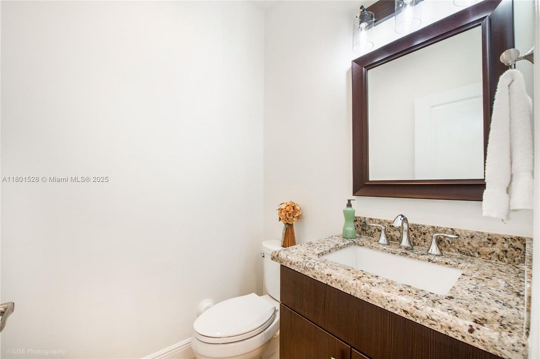 For Sale: $1,249,000 (4 beds, 3 baths, 2358 Square Feet)