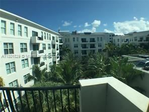 Recently Rented: $1,950 (1 beds, 1 baths, 756 Square Feet)