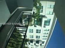 Recently Rented: $1,950 (1 beds, 1 baths, 756 Square Feet)