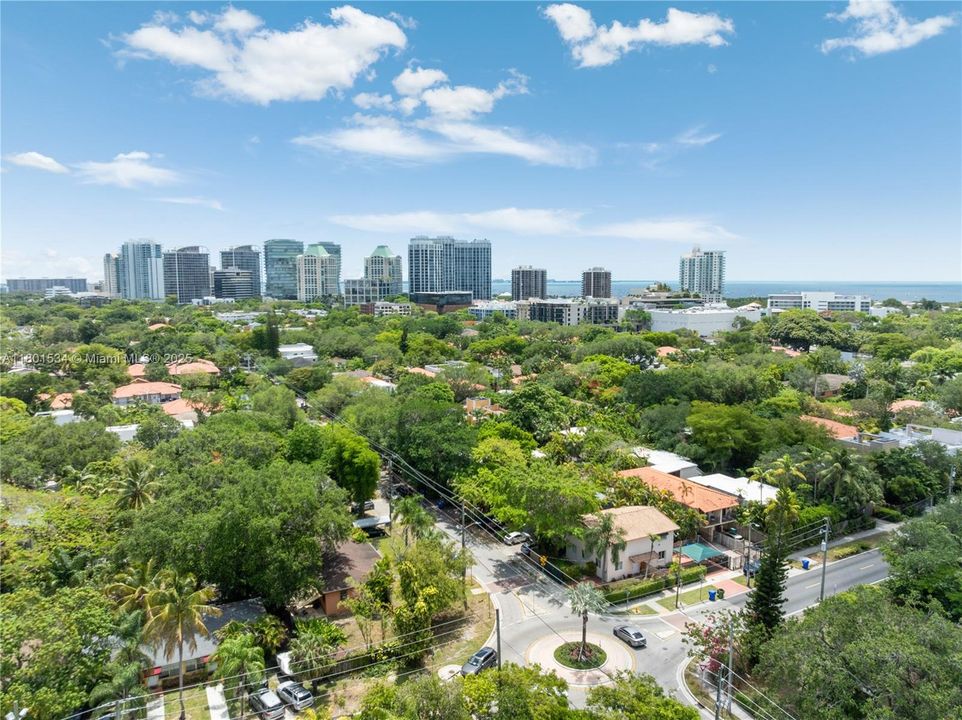 Vendido Recientemente: $895,000 (3 camas, 2 baños, 1344 Pies cuadrados)