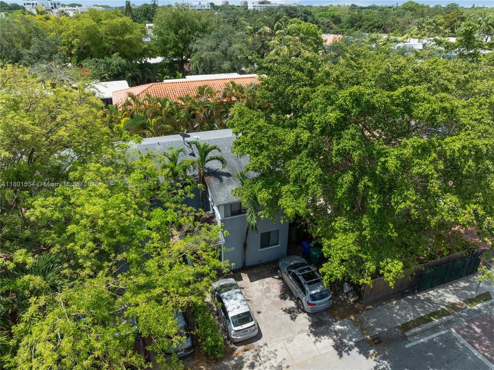 Vendido Recientemente: $895,000 (3 camas, 2 baños, 1344 Pies cuadrados)