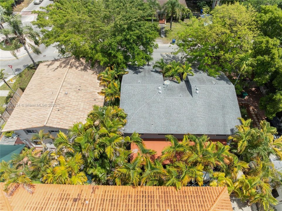 Vendido Recientemente: $895,000 (3 camas, 2 baños, 1344 Pies cuadrados)