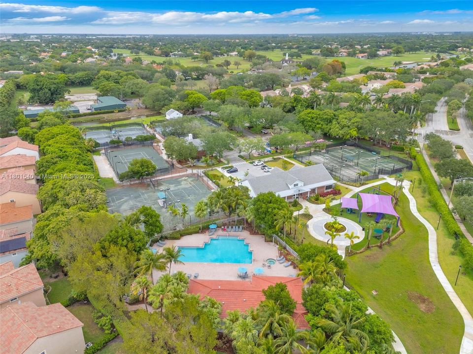 Active With Contract: $770,000 (5 beds, 3 baths, 2506 Square Feet)