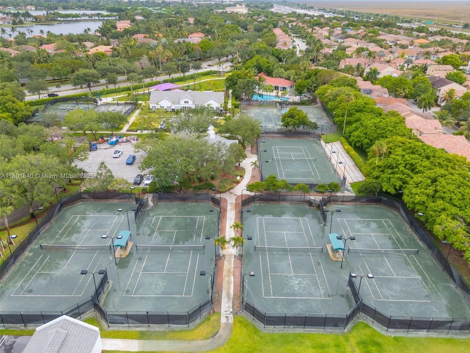 Active With Contract: $770,000 (5 beds, 3 baths, 2506 Square Feet)