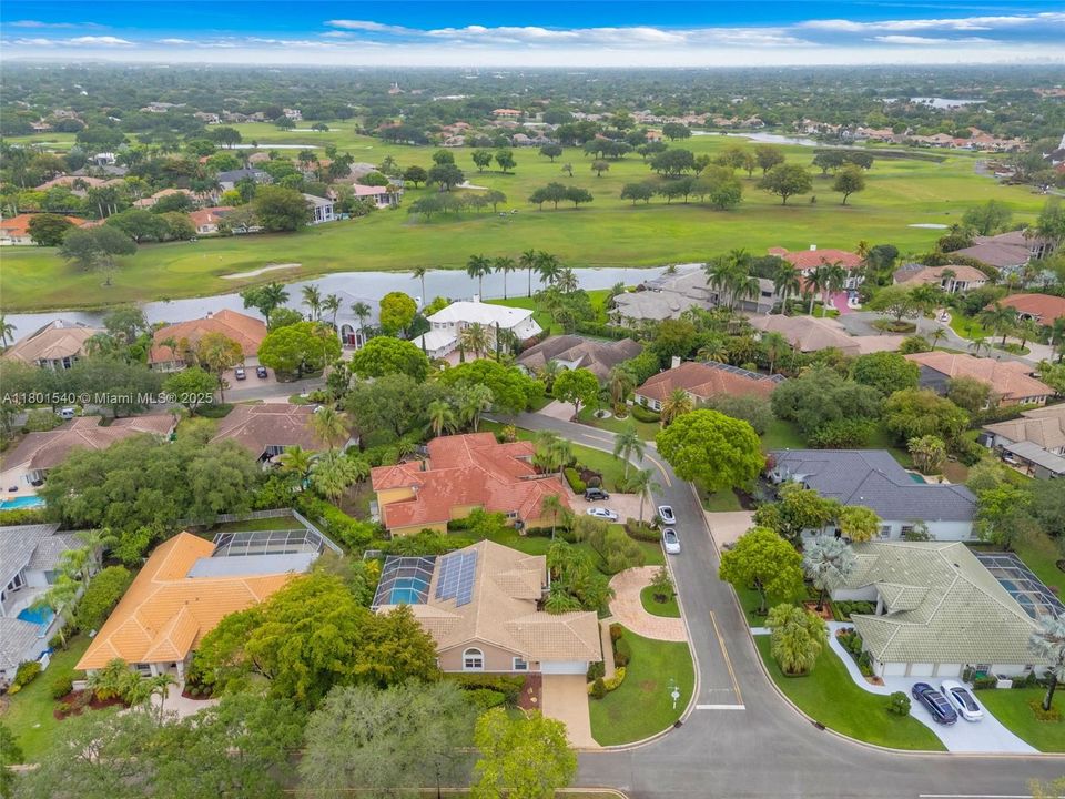 Active With Contract: $770,000 (5 beds, 3 baths, 2506 Square Feet)