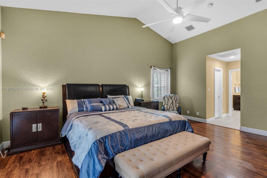 Active With Contract: $770,000 (5 beds, 3 baths, 2506 Square Feet)