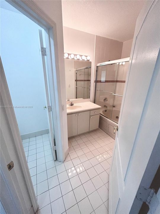 Недавно арендовано: $3,300 (3 спален, 2 ванн, 1578 Квадратных фут)