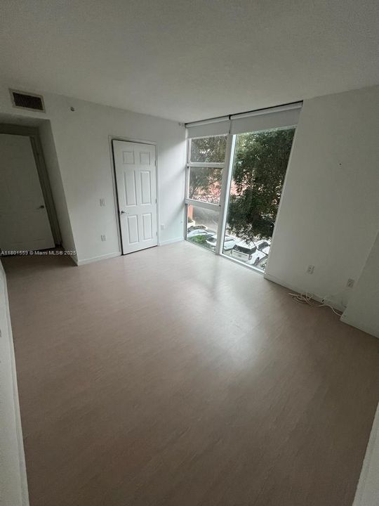 На продажу: $2,900 (Нет данных)