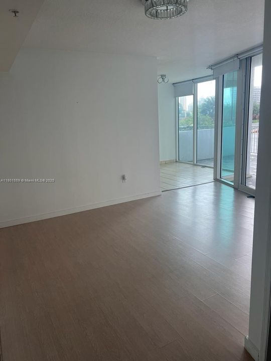 На продажу: $2,900 (Нет данных)